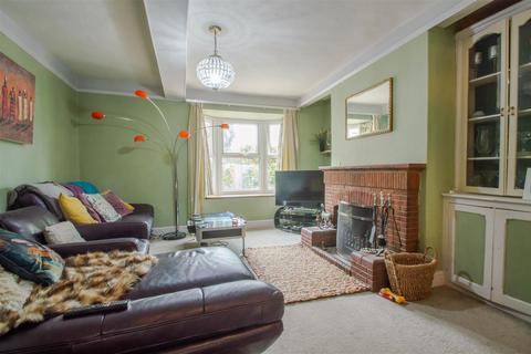 4 bedroom semi-detached house for sale, Hamlet Road, Haverhill CB9