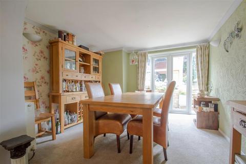 4 bedroom semi-detached house for sale, Hamlet Road, Haverhill CB9