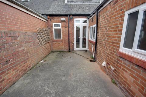 4 bedroom house to rent, Durham DH1