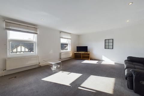 4 bedroom apartment to rent, a Surbiton Road, Kingston upon Thames, Surrey