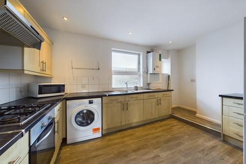 4 bedroom apartment to rent, a Surbiton Road, Kingston upon Thames, Surrey