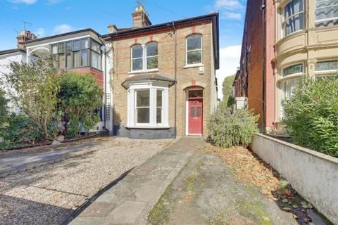 2 bedroom flat for sale, Alexandra Road, Southend-on-sea, SS1