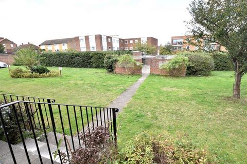 Flat 19, Miranda House Essenden Road, Belvedere, DA17 5ED