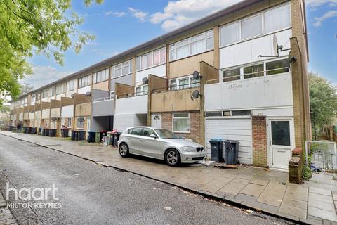 3 bedroom end of terrace house for sale, Porthleven Place, Fishermead