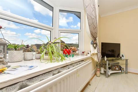 1 bedroom maisonette for sale, High Street, Godstone, Surrey