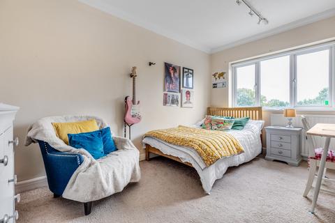 103a Hare Lane, Claygate, Esher, KT10 0QX