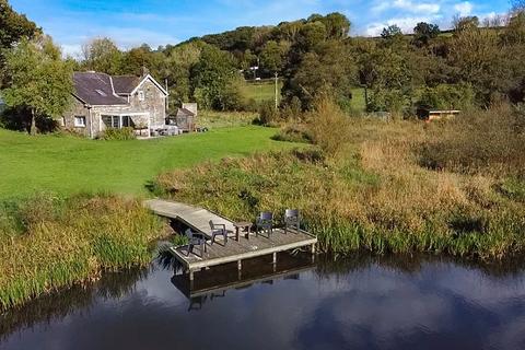 4 bedroom detached house for sale, Llysonnen Road, Carmarthen, Carmarthenshire.