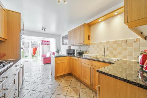 3 bedroom townhouse for sale, Cotford St. Luke