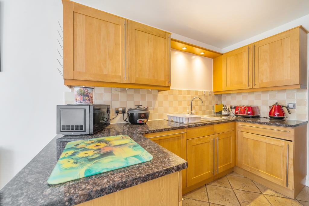 Kitchen / Breakfast Room