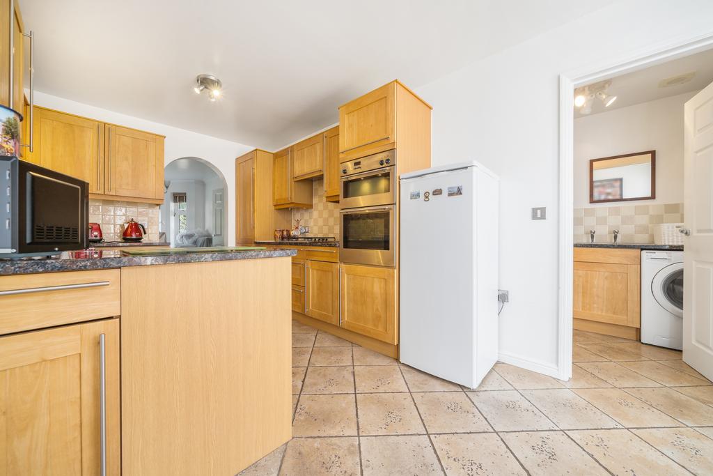 Kitchen / Breakfast Room