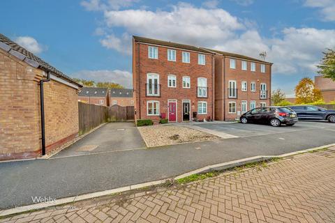 3 bedroom townhouse for sale, Forge Close, Churchbridge, Cannock WS11