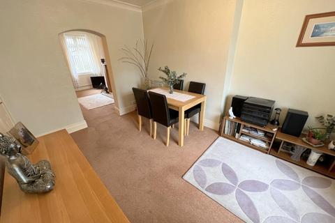 3 bedroom private hall to rent, 24 High Street, Carrville