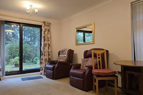 undefined, Summerlands Lodge, Orpington, BR6