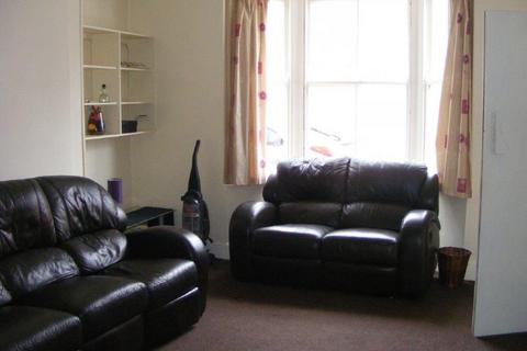 5 bedroom private hall to rent, 25 Lawson Terrace, Durham City