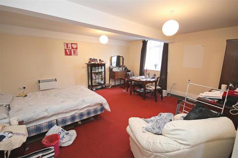 2 bedroom private hall to rent, Flat 2, 29b Church Street, Durham City