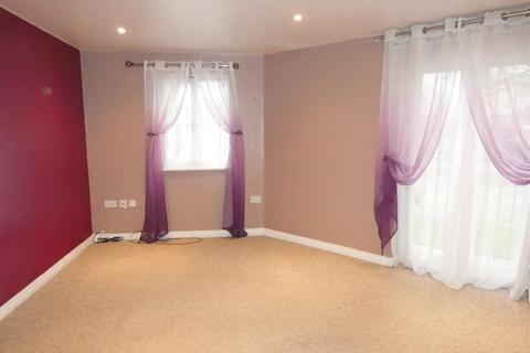 2 bedroom flat for sale, Chassagne Square, Crewe