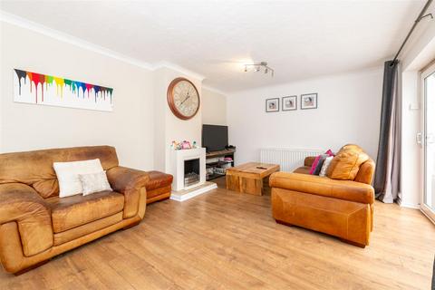 3 bedroom terraced house for sale, 89, Trimpley Drive, Kidderminster