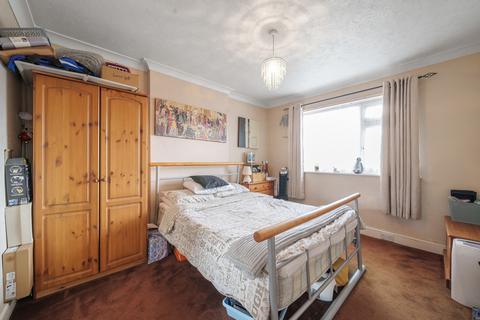 22 Hadley Road, Mitcham, CR4 1NU