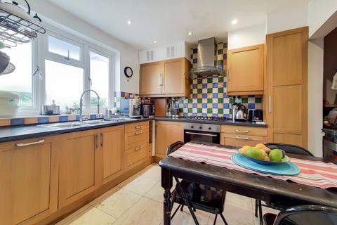 4 bedroom terraced house for sale, High Trees, Tulse Hill, London, SW2