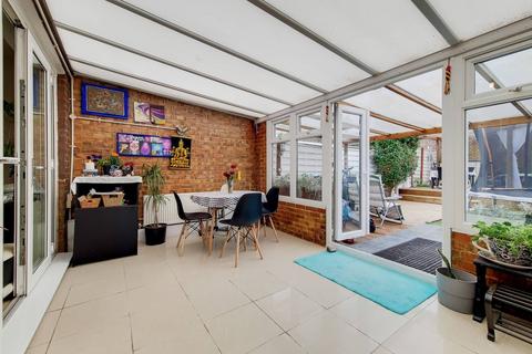 4 bedroom terraced house for sale, High Trees, Tulse Hill, London, SW2