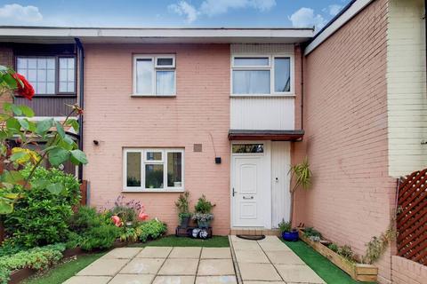 6 High Trees, London, SW2 3PU