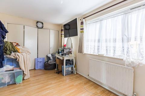 4 bedroom end of terrace house for sale, Second Avenue, Plaistow, London, E13