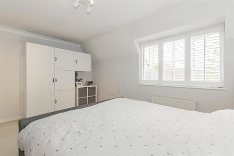 85 Bascombe Grove, Crayford, Dartford, DA1 3RH
