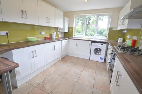4 bedroom terraced house to rent, Mona Road, West Bridgford NG2