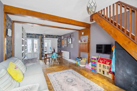 13 Primrose Gardens, Bushey, WD23 1BU