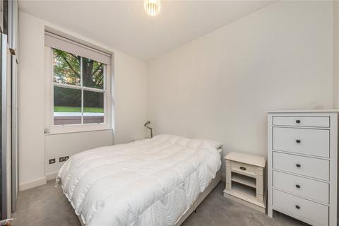 2 bedroom apartment for sale, London W8