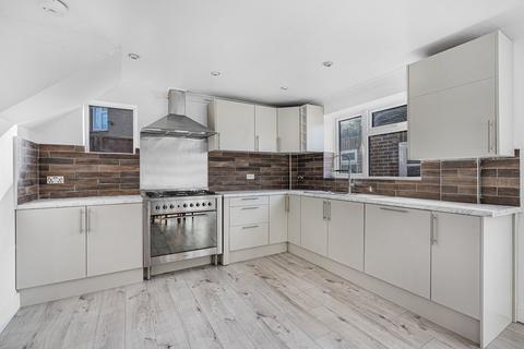 4 bedroom semi-detached house for sale, Thickthorne Lane, Staines-upon-Thames, TW18