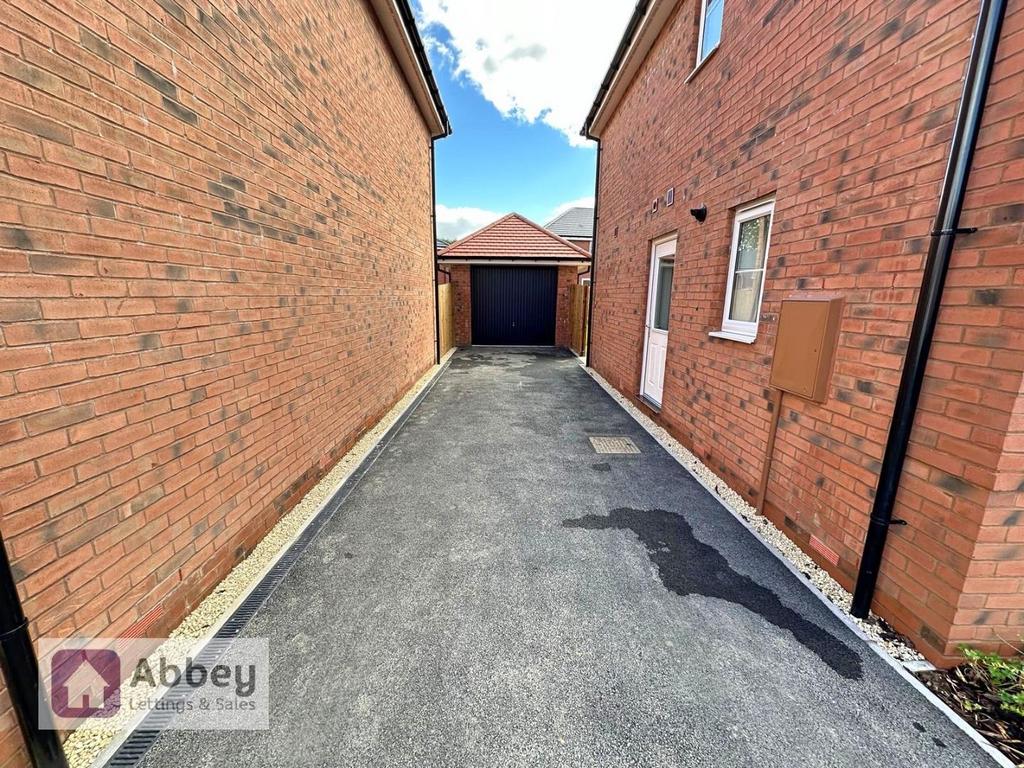 Driveway &amp; Garage