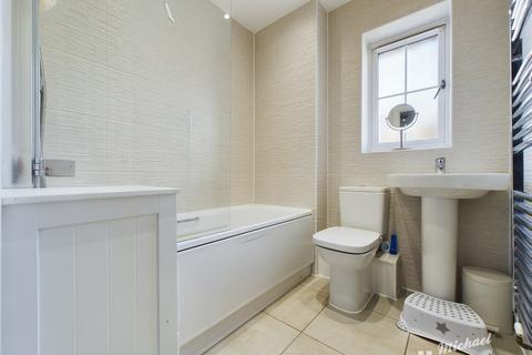17 Bellona Drive, Leighton Buzzard, LU7 9SB