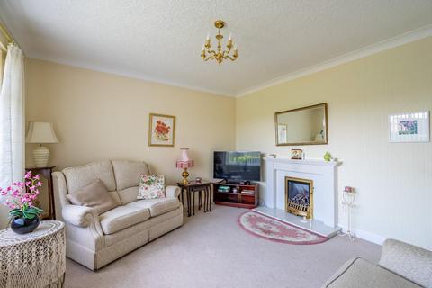 2 bedroom detached bungalow for sale, Cherry Garth, York