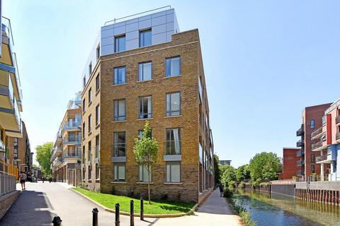 2 bedroom apartment to rent, Edgemere House, Limehouse, E14