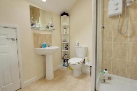 6 bedroom house to rent, Juniper Way (L), Durham DH1