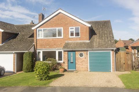 4 bedroom house to rent, Lynton Close, Gilmorton, Lutterworth