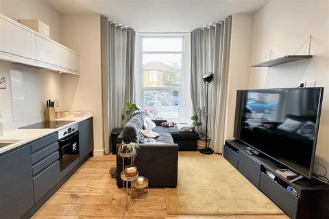 1 bedroom flat for sale, Shirley