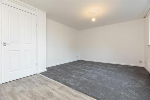 2 bedroom flat to rent, Kinghorne Court, Hilltown, Dundee, DD3