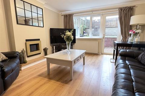 19 Ann Square, Oldham, OL4 2HP