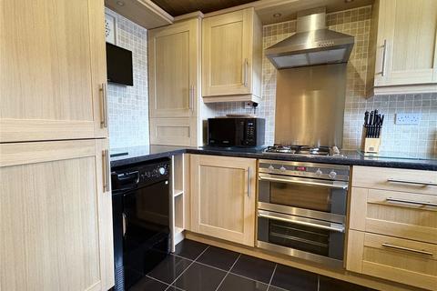 19 Ann Square, Oldham, OL4 2HP