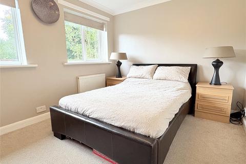19 Ann Square, Oldham, OL4 2HP