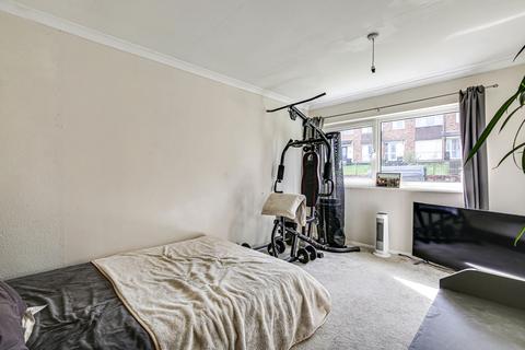 3 Latham Close, Biggin Hill, Westerham, TN16 3XD