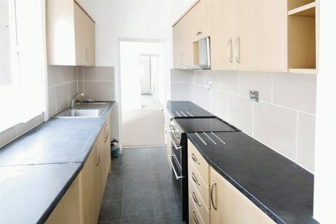 3 bedroom terraced house for sale, Victoria Street, Newcastle ST5