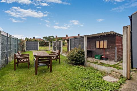 3 bedroom terraced house for sale, Central Drive, Doncaster DN11