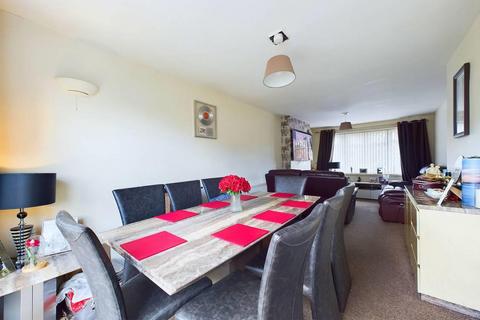 3 bedroom link detached house for sale, Moss Grove, Kingswinford