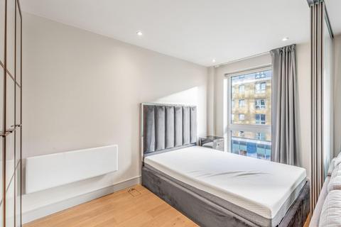 1 bedroom flat to rent, Compass House, Chelsea Creek SW6