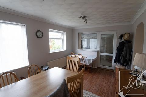 60 Britannia Drive, Gravesend, DA12 4RR