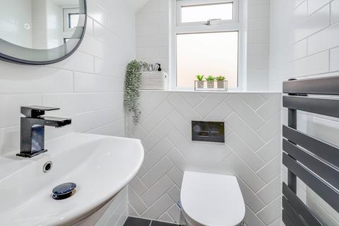 110 Burlescoombe Road, Southend-on-sea, SS1 3PS