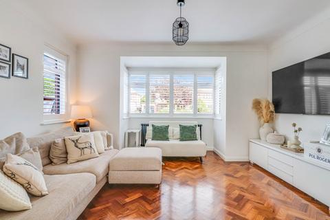 110 Burlescoombe Road, Southend-on-sea, SS1 3PS